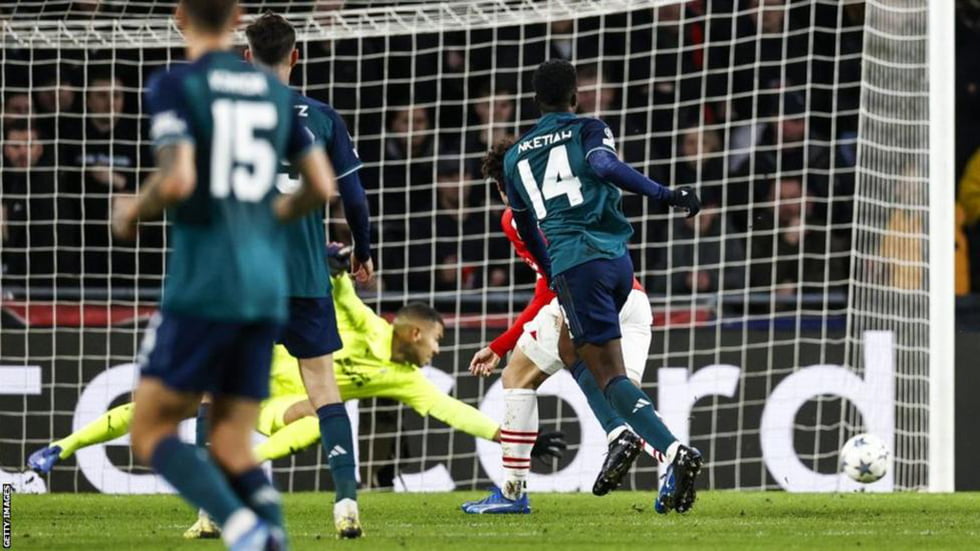 Eddie Nketiah scored his first Champions League goal in four appearances to give Arsenal the lead in Eindhoven