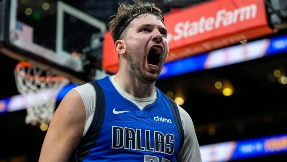 Mavericks' Doncic