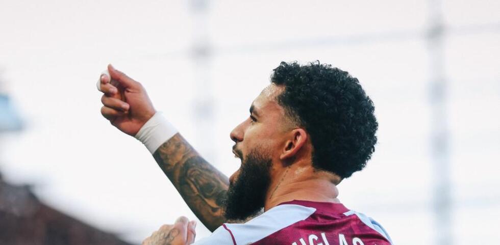 Aston Villa Douglas Luiz Nottingham Forrest