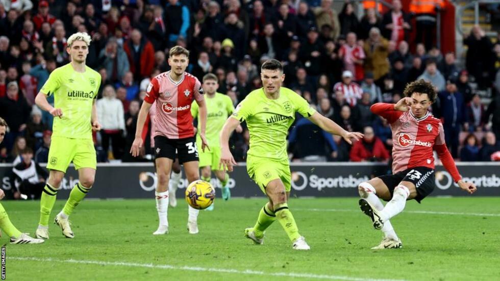 Samuel Edozie completes a remarkable Southampton comeback with their fifth goal against Huddersfield