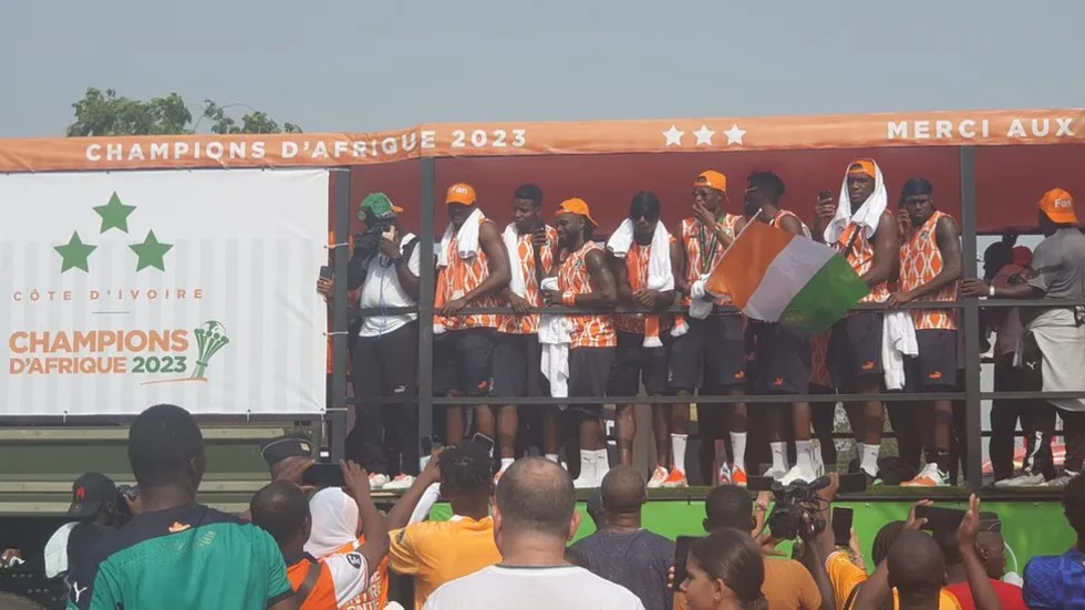 Ivory Coast players celebrating their victory