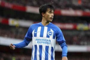 LONDON, ENGLAND - DECEMBER 17: Kaoru Mitoma of Brighton & Hove Albion during the Premier League match between Arsenal FC and Brighton & Hove Albion at Emirates Stadium on December 17, 2023 in London, England.