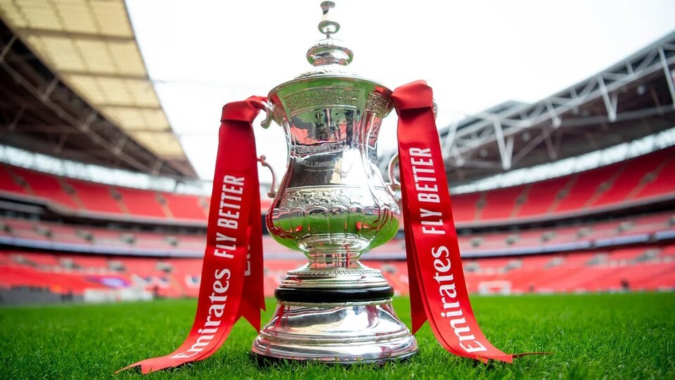 FA CUP TROPHY